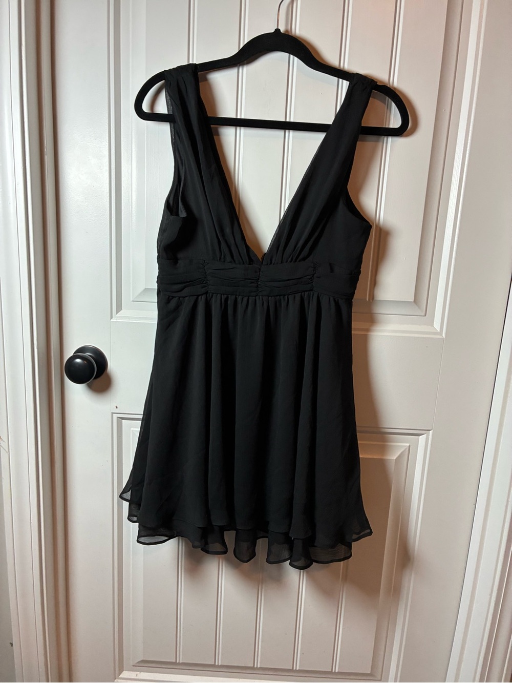 Love Tree Black Deep V Mini Dress